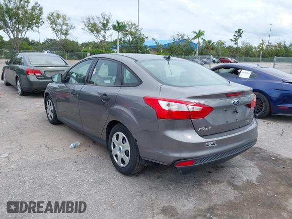 2012 Ford Focus S with VIN 1FAHP3E23CL166063, listed as a IAAI auction lot 40716406 with 191,392 mi miles and . Bid and sale history available at DreamBid. Image 3.