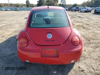 2005 Volkswagen New Beetle Coupe GL with VIN 3VWBK31C45M410508, listed as a Copart auction lot 79048664 with 73,032 mi miles and Salvage Title. Bid and sale history available at carsss.com. Image 6.