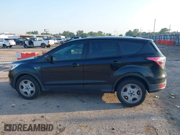 2017 Ford Escape S с VIN 1FMCU0F7XHUA13358, выставлен на аукционе IAAI как лот 42409601 с пробегом 127 324 миль миль и . История ставок и продаж доступна на DreamBid. Изображение 14.