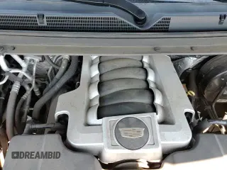 2017 Cadillac Escalade ESV Premium Luxury с VIN 1GYS4JKJ9HR382605, выставлен на аукционе Copart как лот 70987225 с пробегом 115 759 миль миль и Списание • Salvage title. История ставок и продаж доступна на DreamBid. Изображение 14.