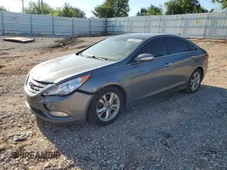 2012 Hyundai Sonata Limited z VIN 5NPEC4AC1CH313935, wystawiony jako Copart lot #56330475 z przebiegiem 202 739 mil mil oraz Szkody całkowita. Historia ofert i sprzedaży dostępna na DreamBid. Obrazek 1.