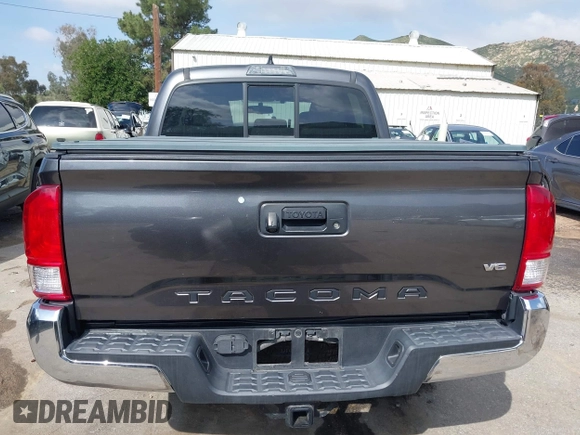 2017 Toyota Tacoma SR5 with VIN 3TMAZ5CN6HM050456, listed as a IAAI auction lot 38968606 with 48,576 mi miles and . Bid and sale history available at DreamBid. Image 17.