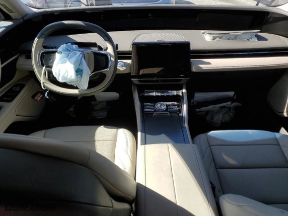 2024 Lincoln Nautilus Premiere with VIN 5LMPJ8JA3RJ827881, listed as a Copart auction lot 54564515 with 2,628 mi miles and Non Repairable. Bid and sale history available at carsss.com. Image 8.