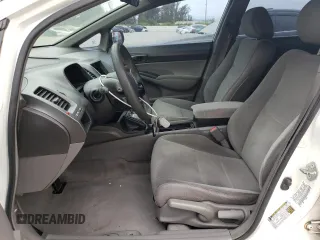 2006 Honda Civic z VIN 1HGFA16236L138730, wystawiony jako Copart lot #55713124 z przebiegiem 260 169 mil mil oraz Czysty tytuł • Clean title. Historia ofert i sprzedaży dostępna na DreamBid. Obrazek 7.