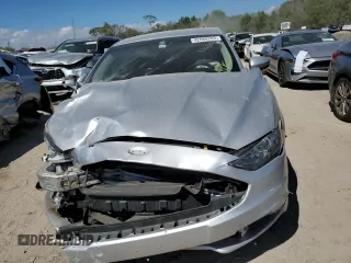 2018 Ford Fusion Hybrid SE with VIN 3FA6P0LU6JR274332, listed as a Copart auction lot 42660783 with 80,678 mi miles. Bid and sale history available at carsss.com. Image 5.