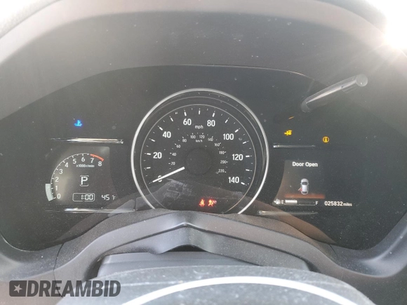 2022 Honda HR-V EX with VIN 3CZRU6H5XNM775421, listed as a Copart auction lot 42942435 with 25,832 mi miles and Salvage Title. Bid and sale history available at DreamBid. Image 9.