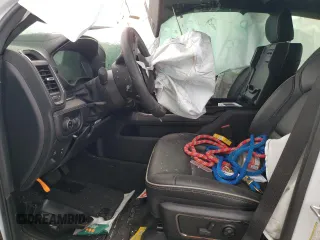 2024 Ram 1500 Limited z VIN 1C6SRFHT6RN181404, wystawiony jako Copart lot #81327854 z przebiegiem Nie podano mil oraz Szkoda całkowita • Salvage title. Historia ofert i sprzedaży dostępna na DreamBid. Obrazek 7.