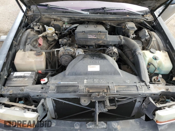 1992 Buick Roadmaster Ltd with VIN 1G4BT5376NR466262, listed as a Copart auction lot 75079004 with 160,992 mi miles and Clean Title. Bid and sale history available at DreamBid. Image 11.