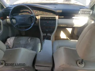 1995 Audi A6 z VIN WAUHA84A1SN052824, wystawiony jako Copart lot #78849124 z przebiegiem 152 894 mil mil oraz Szkody całkowita. Historia ofert i sprzedaży dostępna na DreamBid. Obrazek 8.