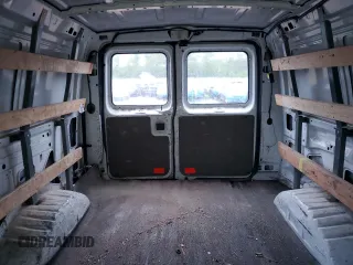 2013 Ford Econoline Cargo Commercial z VIN 1FTNE2EW3DDA46372, wystawiony jako Copart lot #56688045 z przebiegiem 169 285 mil mil oraz Czysty tytuł • Clean title. Historia ofert i sprzedaży dostępna na DreamBid. Obrazek 11.