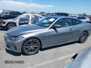 2023 BMW 4 Series 430i xDrive z VIN WBA73AP02PCM47839, wystawiony jako IAAI lot #42011819 z przebiegiem 8 545 mil mil oraz . Historia ofert i sprzedaży dostępna na DreamBid. Obrazek 14.