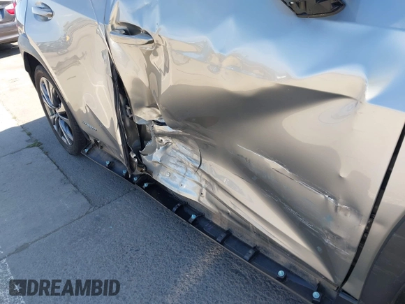 2021 Lexus UX 250h F Sport with VIN JTHR9JBH0M2037127, listed as a IAAI auction lot 42156811 with 20,720 mi miles and . Bid and sale history available at DreamBid. Image 6.
