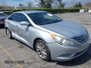 2013 Hyundai Sonata Limited with VIN 5NPEC4AC8DH668294, listed as a IAAI auction lot 41884592 with 137,709 mi miles and . Bid and sale history available at DreamBid. Image 1.