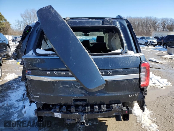 2024 Ford Expedition Max Platinum с VIN 1FMJK1M88REA39306, выставлен на аукционе Copart как лот 46135145 с пробегом 5 357 миль миль и Списание • Salvage title. История ставок и продаж доступна на DreamBid. Изображение 6.