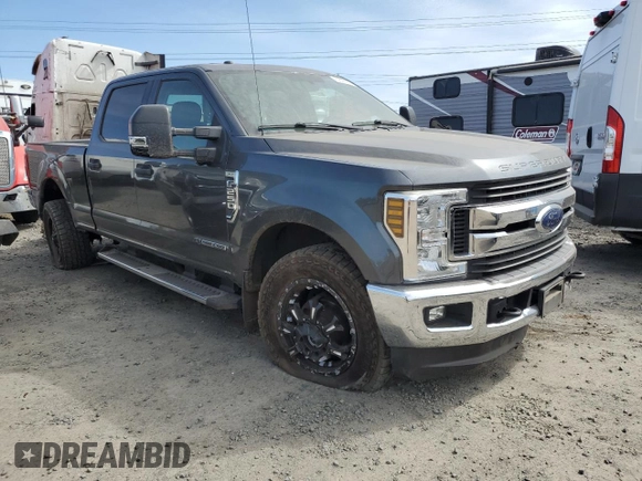 2019 Ford F-250 XL with VIN 1FT7W2BT9KEC24552, listed as a Copart auction lot 60644435 with 115,689 mi miles and Salvage title. Bid and sale history available at DreamBid. Image 4.