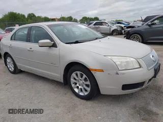 2008 Mercury Milan z VIN 3MEHM011X8R633386, wystawiony jako IAAI lot #42314439 z przebiegiem 33 995 mil mil oraz . Historia ofert i sprzedaży dostępna na DreamBid. Obrazek 1.