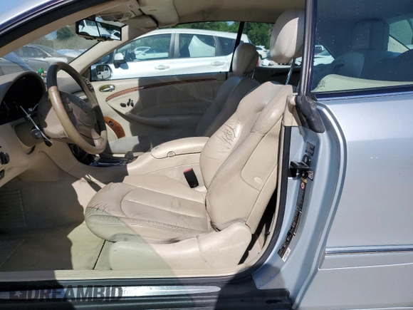 2006 Mercedes-Benz CLK 3.5L with VIN WDBTK56G86T056136, listed as a Copart auction lot 53261395 with 129,834 mi miles and Salvage Title. Bid and sale history available at carsss.com. Image 7.