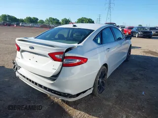 2016 Ford Fusion SE with VIN 3FA6P0H72GR184977, listed as a IAAI auction lot 42334052 with 96,921 mi miles and . Bid and sale history available at DreamBid. Image 4.