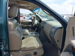 2007 Ford F-150 XLT with VIN 1FTPW12V97KD48275, listed as a IAAI auction lot 42398736 with 231,497 mi miles and . Bid and sale history available at DreamBid. Image 5.