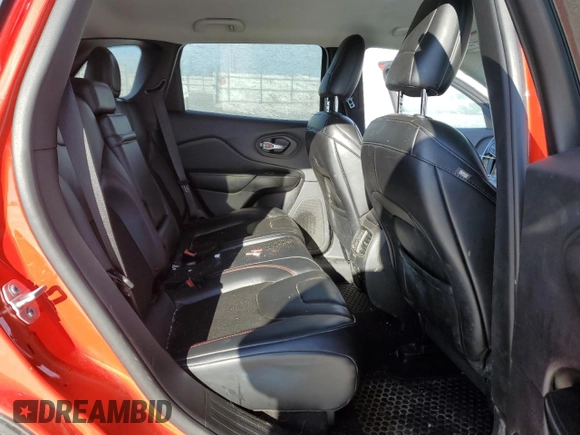 2019 Jeep Cherokee Trailhawk with VIN 1C4PJMBX7KD361816, listed as a Copart auction lot 46457465 with 244,301 mi miles and Salvage Title. Bid and sale history available at DreamBid. Image 11.
