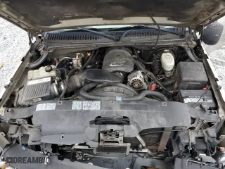2003 Chevrolet Silverado 1500 LT with VIN 2GCEC19TX31107629, listed as a Copart auction lot 69929784 with 321,909 mi miles and Salvage Title. Bid and sale history available at carsss.com. Image 12.