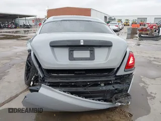 2016 Rolls-Royce Wraith z VIN SCA665C59GUX86162, wystawiony jako IAAI lot #41289481 z przebiegiem 47 566 mil mil oraz . Historia ofert i sprzedaży dostępna na DreamBid. Obrazek 16.