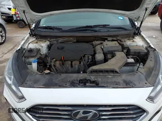 2019 Hyundai Sonata SE with VIN 5NPE24AF9KH771265, listed as a IAAI auction lot 42080970 with 131,134 mi miles and . Bid and sale history available at carsss.com. Image 10.