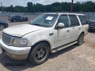 2000 Ford Expedition Eddie Bauer с VIN 1FMEU17L3YLB95565, выставлен на аукционе IAAI как лот 42517370 с пробегом Не указан миль и . История ставок и продаж доступна на DreamBid. Изображение 2.