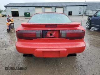 1997 Pontiac Firebird Firebird z VIN 2G2FS22K8V2212377, wystawiony jako Copart lot #59767525 z przebiegiem 131 384 mil mil oraz Czysty tytuł • Clean title. Historia ofert i sprzedaży dostępna na DreamBid. Obrazek 6.