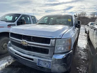 2009 Chevrolet Silverado 3500HD with VIN 1GCHK73K29F181342, listed as a IAAI auction lot 41970575 with 246,901 mi miles and . Bid and sale history available at DreamBid. Image 1.