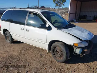 1999 Dodge Caravan SE with VIN 2B4GP45G0XR312100, listed as a IAAI auction lot 40966771 with 233,188 mi miles and . Bid and sale history available at carsss.com. Image 1.