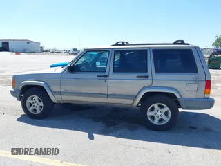2001 Jeep Cherokee Sport with VIN 1J4FF48SX1L568532, listed as a IAAI auction lot 42738398 with 281,001 mi miles and . Bid and sale history available at DreamBid. Image 14.