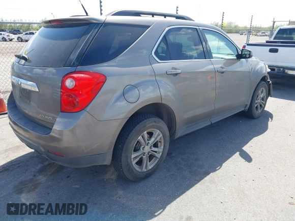 2011 Chevrolet Equinox LT w/1LT with VIN 2CNALDEC5B6450948, listed as a IAAI auction lot 41801649 with 108,909 mi miles. Bid and sale history available at carsss.com. Image 4.