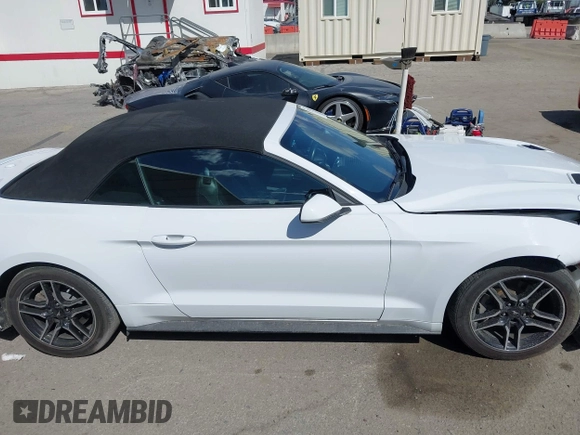 2022 Ford Mustang EcoBoost with VIN 1FATP8UH2N5103699, listed as a IAAI auction lot 41976192 with 32,919 mi miles. Bid and sale history available at carsss.com. Image 14.