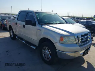 2007 Ford F-150 XLT with VIN 1FTRW12W87KC66040, listed as a IAAI auction lot 41857668 with 206,164 mi miles. Bid and sale history available at carsss.com. Image 1.