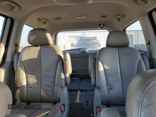 2011 Kia Sedona EX with VIN KNDMH4C77B6399516, listed as a Copart auction lot 48911255 with 204,295 mi miles and Clean Title. Bid and sale history available at carsss.com. Image 10.