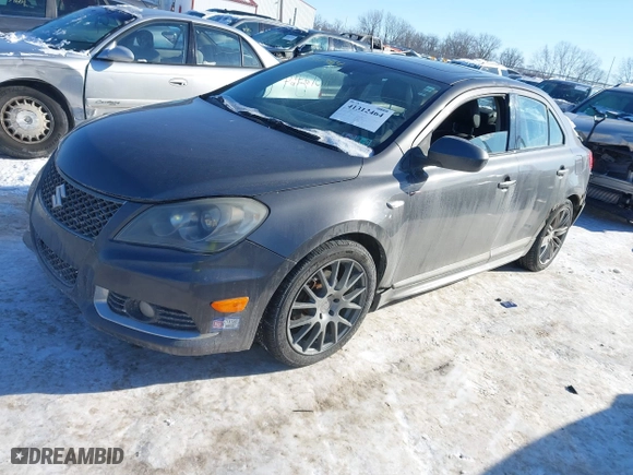 2011 Suzuki Kizashi SLS Sport with VIN JS2RF9A85B6110689, listed as a IAAI auction lot 41312464 with 162,922 mi miles. Bid and sale history available at carsss.com. Image 17.