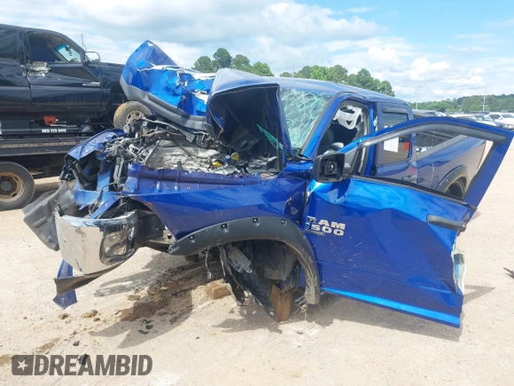2019 Ram 1500 Tradesman z VIN 1C6RR6FG0KS712690, wystawiony jako IAAI lot #42227307 z przebiegiem Nie podano mil oraz . Historia ofert i sprzedaży dostępna na DreamBid. Obrazek 18.