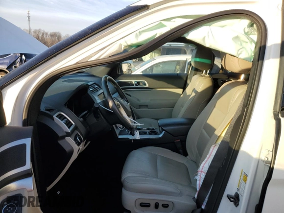 2014 Ford Explorer XLT с VIN 1FM5K7D85EGC20009, выставлен на аукционе Copart как лот 49237765 с пробегом 110 875 миль миль и Списание • Salvage title. История ставок и продаж доступна на DreamBid. Изображение 7.