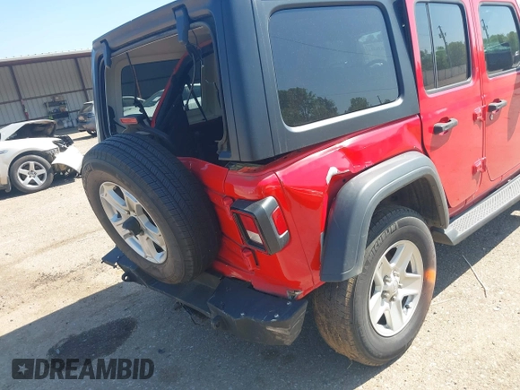 2018 Jeep Wrangler Unlimited Sport S с VIN 1C4HJXDG0JW132321, выставлен на аукционе IAAI как лот 42038361 с пробегом 158 673 миль миль и . История ставок и продаж доступна на DreamBid. Изображение 18.