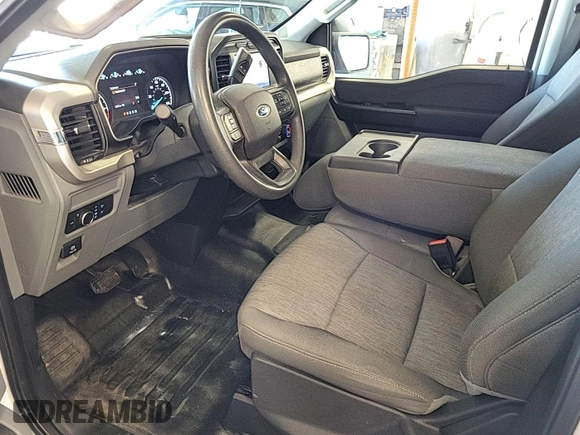 2021 Ford F-150 XL z VIN 1FTEW1EPXMKE69753, wystawiony jako IAAI lot #42511078 z przebiegiem 44 504 mil mil oraz . Historia ofert i sprzedaży dostępna na DreamBid. Obrazek 1.