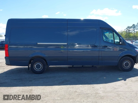 2019 Mercedes-Benz Sprinter Cargo z VIN WD4PF1CD4KT006098, wystawiony jako IAAI lot #42039521 z przebiegiem 80 537 mil mil oraz . Historia ofert i sprzedaży dostępna na DreamBid. Obrazek 13.