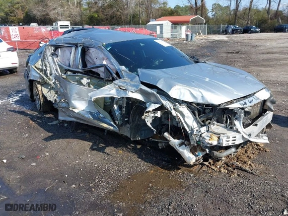 2019 Honda Civic Hatchback LX with VIN SHHFK7H36KU222413, listed as a IAAI auction lot 41536621 with NaN miles. Bid and sale history available at carsss.com. Image 1.