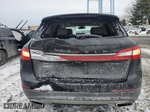 2017 Lincoln MKX Reserve with VIN 2LMPJ8LP8HBL38159, listed as a Copart auction lot 88976515 with 83,205 mi miles and Salvage title. Bid and sale history available at DreamBid. Image 6.