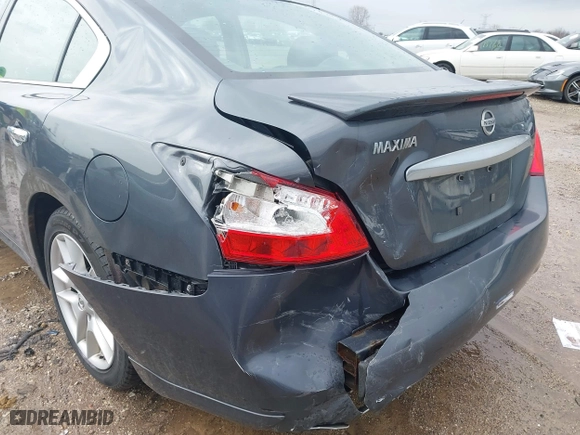 2011 Nissan Maxima 3.5 SV with VIN 1N4AA5AP0BC838448, listed as a IAAI auction lot 41946320 with 157,681 mi miles. Bid and sale history available at carsss.com. Image 6.