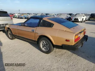 1980 Datsun 280ZX z VIN HS130221335, wystawiony jako Copart lot #76338304 z przebiegiem 135 266 mil mil oraz Szkody całkowita. Historia ofert i sprzedaży dostępna na DreamBid. Obrazek 2.