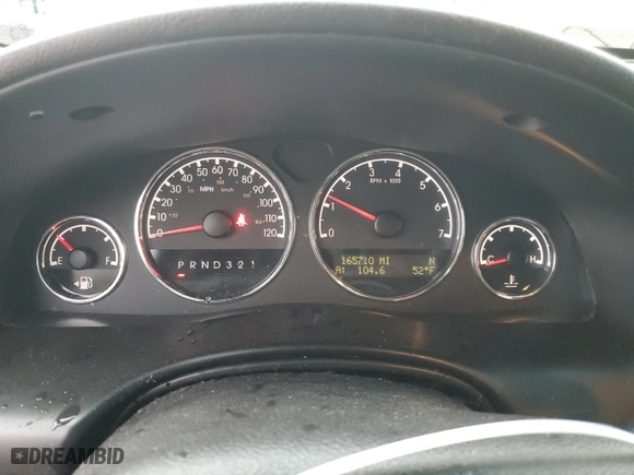 2006 Chevrolet Uplander LT w/1LT with VIN 1GNDV33L16D151836, listed as a Copart auction lot 44248725 with 165,710 mi miles and Salvage Title. Bid and sale history available at carsss.com. Image 9.