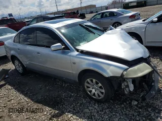 2001 Volkswagen Passat GLS z VIN WVWPD63B21P297672, wystawiony jako Copart lot #53581675 z przebiegiem 247 623 mil mil oraz Szkoda całkowita • Salvage title. Historia ofert i sprzedaży dostępna na DreamBid. Obrazek 4.