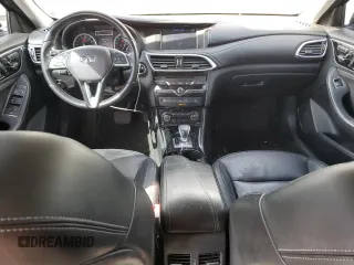 2018 Infiniti QX30 Premium with VIN SJKCH5CR2JA050226, listed as a Copart auction lot 58978595 with 82,280 mi miles and Salvage title. Bid and sale history available at DreamBid. Image 8.