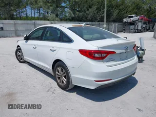 2016 Hyundai Sonata SE with VIN 5NPE24AF4GH289889, listed as a IAAI auction lot 42069507 with 85,938 mi miles and . Bid and sale history available at carsss.com. Image 3.